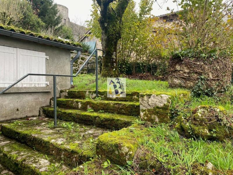 Maison de village - 84 m² - 4 pièces