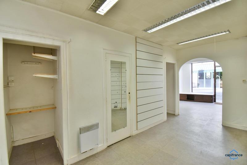 Local commercial - 34 m² - 2 pièces