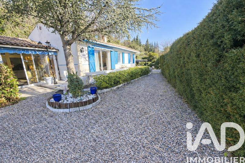 Maison - 110 m² - 6 pièces