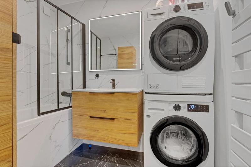 Appartement - 105 m² - 4 pièces