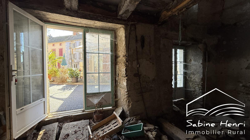 Maison ancienne - 87 m² - 4 pièces