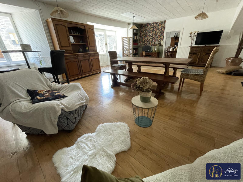 Maison - 134 m² - 5 pièces