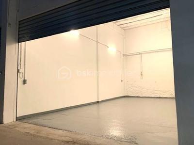 Bureau - 21 m² - 2 pièces