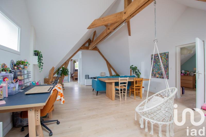 Maison - 180 m² - 8 pièces