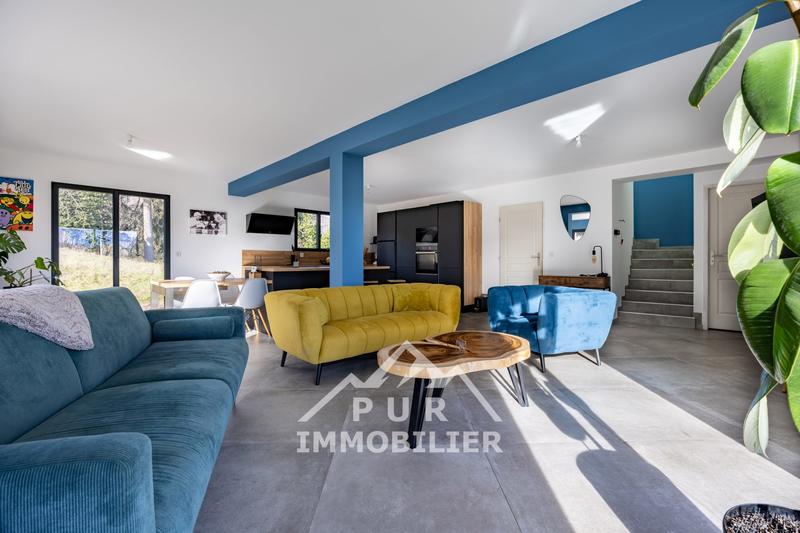 Maison - 131 m² - 4 pièces