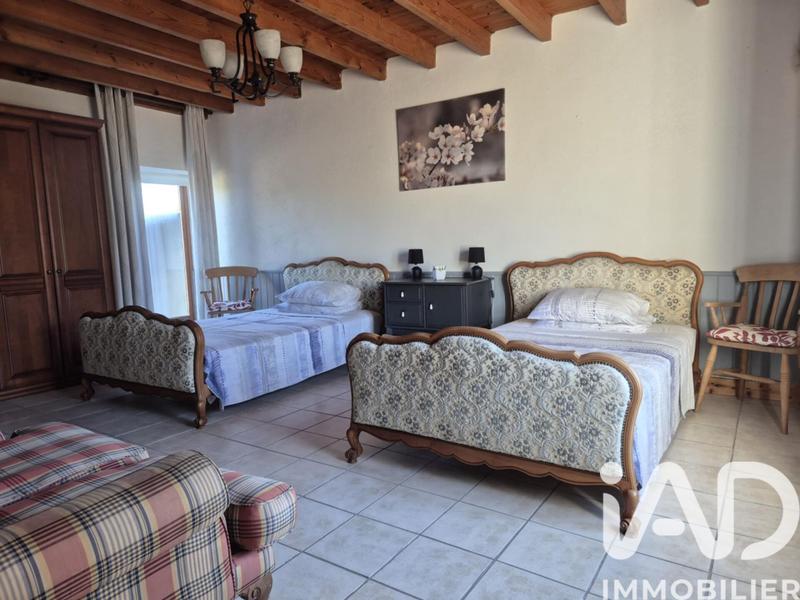 Maison de campagne - 255 m² - 10 pièces