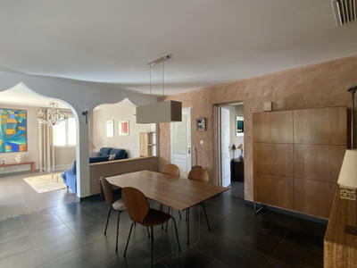 Maison - 143 m² - 7 pièces