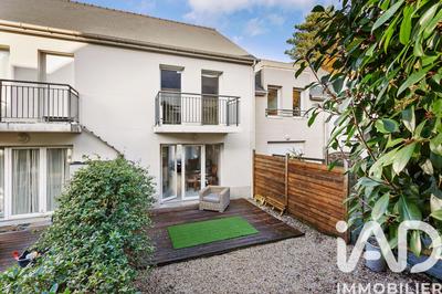 Maison de ville - 77 m² - 4 pièces