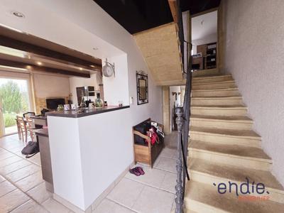 Maison - 210 m² - 7 pièces