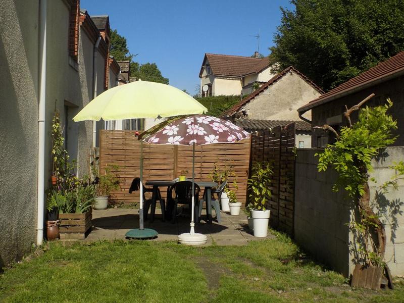 Maison - 98 m² - 4 pièces