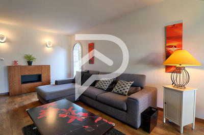 Appartement - 99 m² - 4 pièces