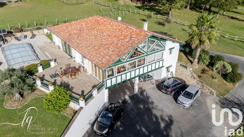 Maison de maîtres - 238 m² - 5 pièces