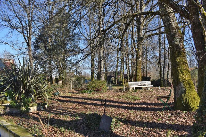 Maison - 201 m² - 5 pièces