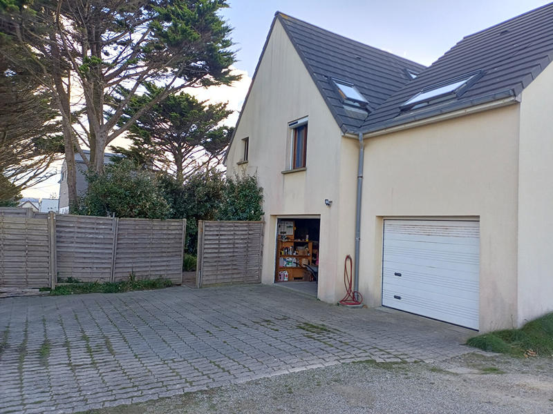 Maison - 167 m² - 9 pièces