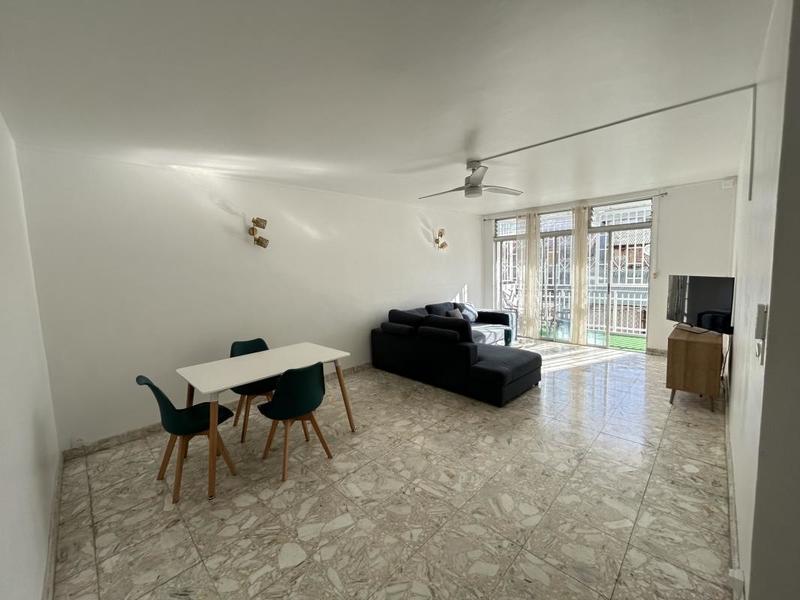 Appartement - 93 m² - 4 pièces