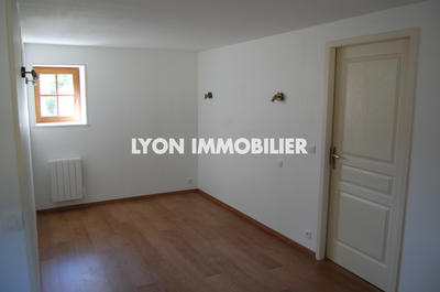 Maison - 90 m² - 3 pièces