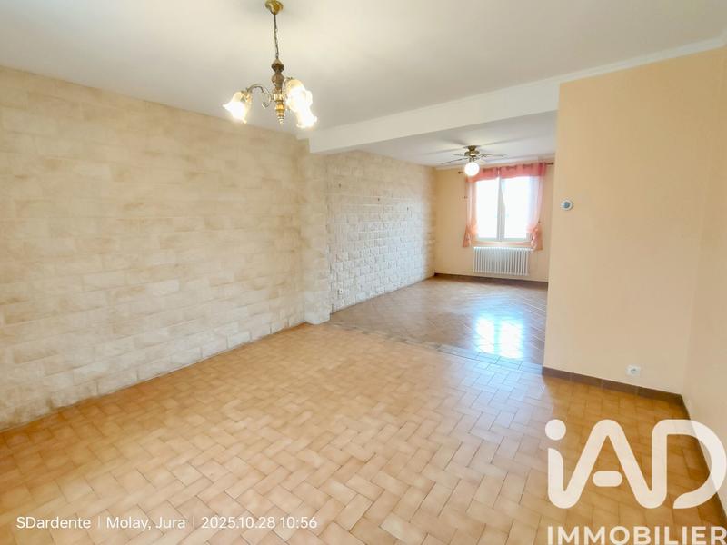 Maison - 97 m² - 5 pièces