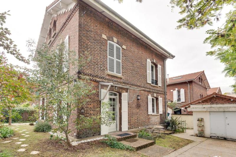 Villa - 131 m² - 6 pièces