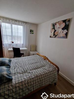 Chambre - 12 m² - 1 pièce