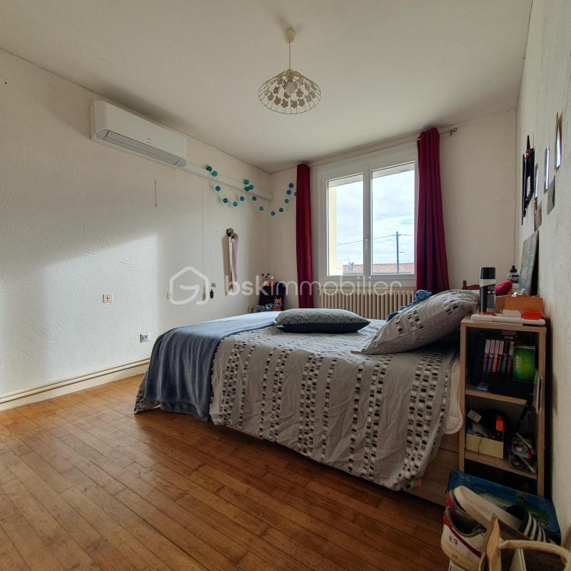 Maison traditionnelle - 191 m² - 7 pièces