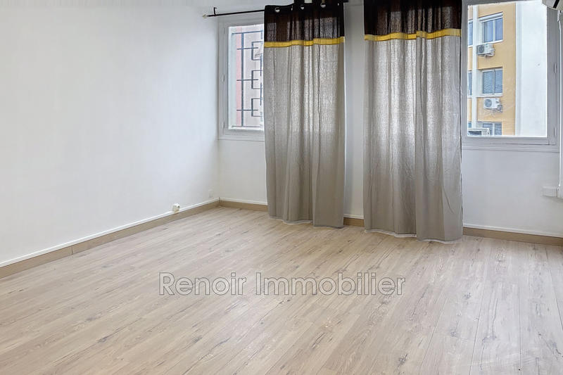 Appartement - 126 m² - 4 pièces