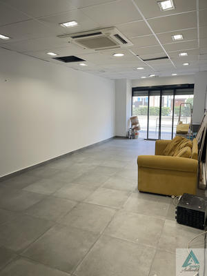 Local commercial - 58 m²