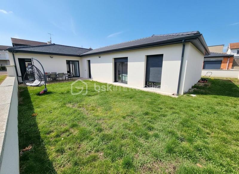 Maison - 170 m² - 6 pièces