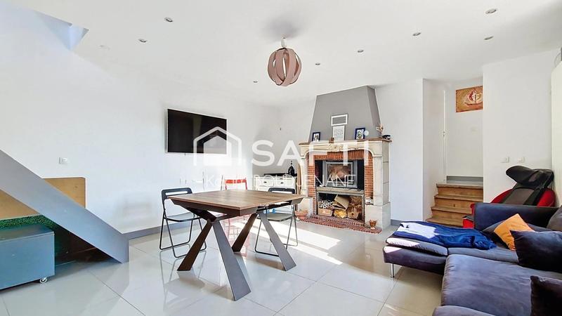 Maison - 95 m² - 4 pièces