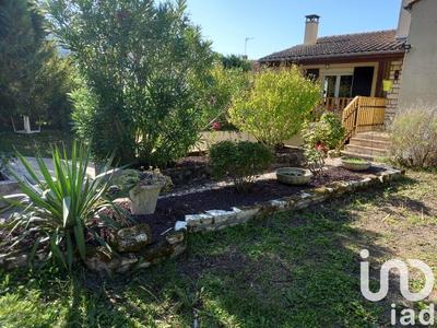 Maison - 86 m² - 4 pièces