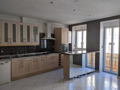 Appartement - 60 m² - 2 pièces