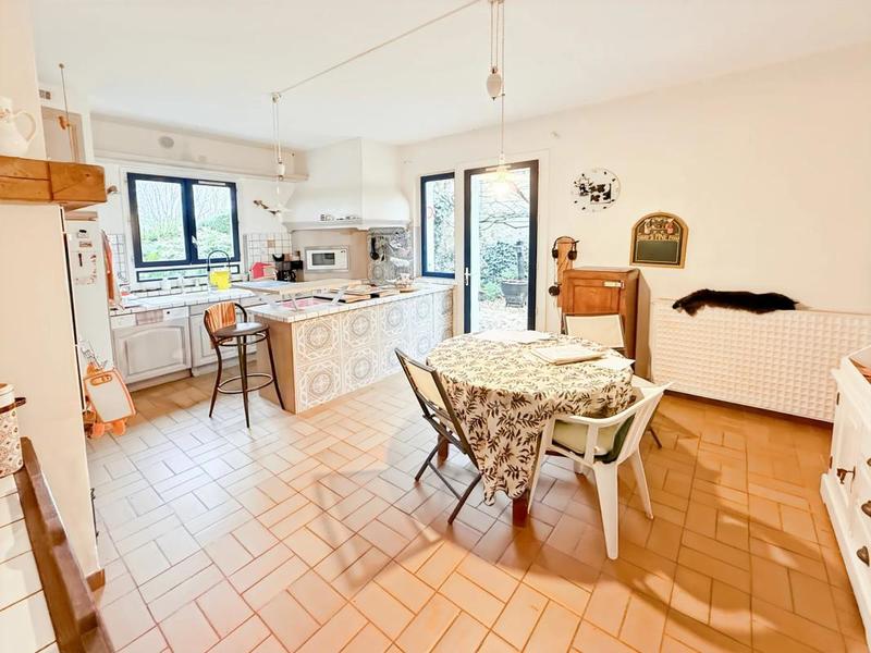 Corps de ferme - 236 m² - 6 pièces