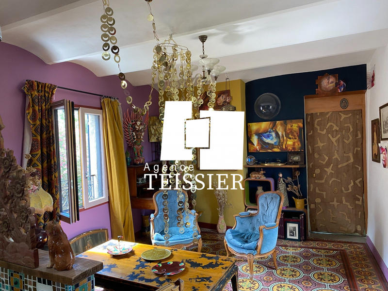 Maison - 230 m² - 5 pièces