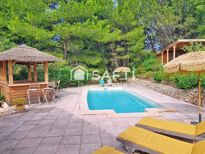 Villa - 160 m² - 6 pièces