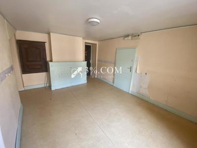 Maison - 152 m² - 2 pièces