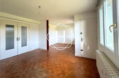 Appartement - 72 m² - 4 pièces