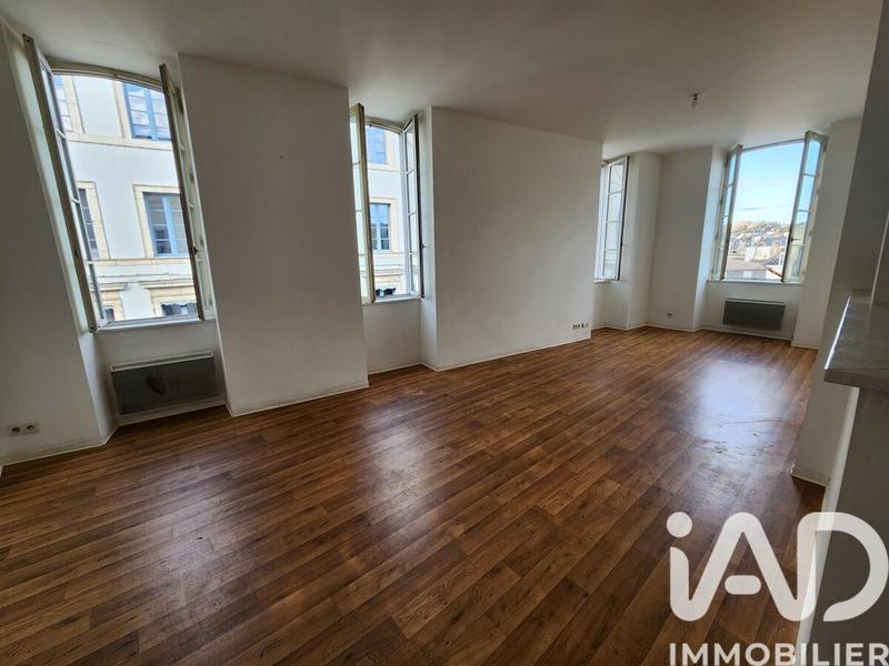 Appartement - 65 m² - 3 pièces