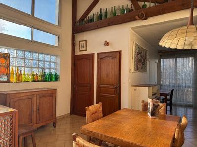 Loft - 69 m² - 3 pièces