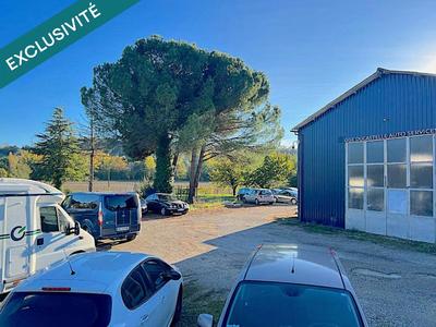 Local commercial - 250 m² - 2 pièces