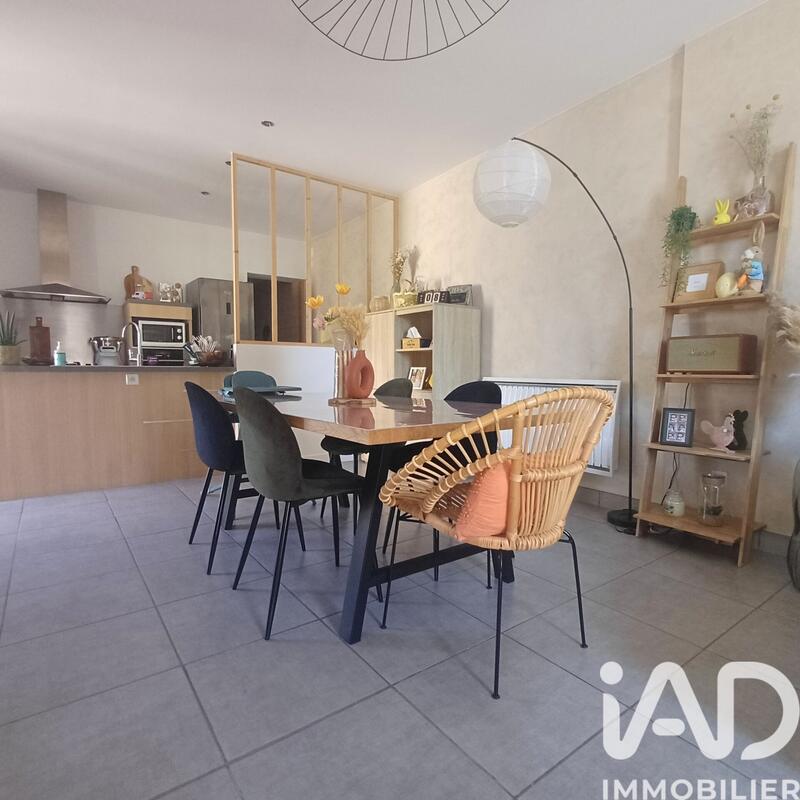 Maison de ville - 84 m² - 5 pièces