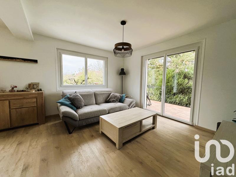 Maison - 180 m² - 7 pièces