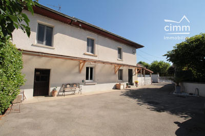 Maison - 151 m² - 5 pièces