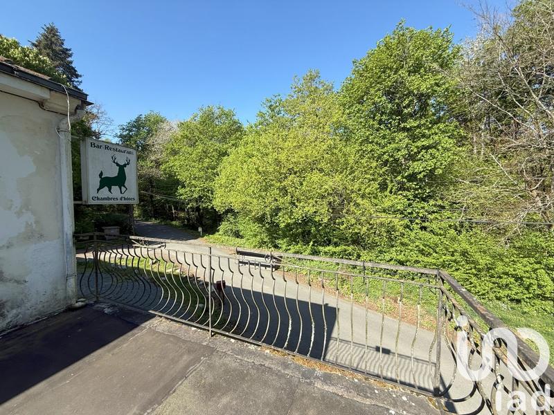 Maison - 390 m² - 13 pièces