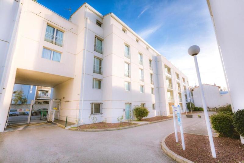 Studio - 17 m² - 1 pièce