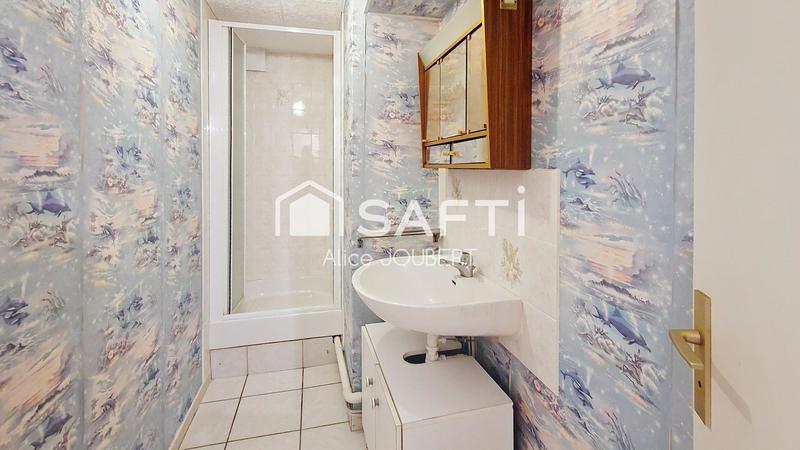 Maison - 99 m² - 5 pièces