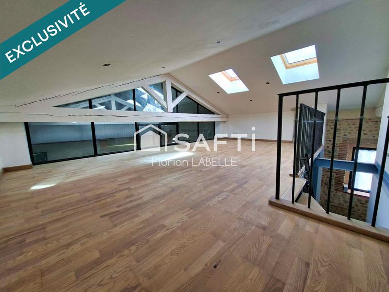 Loft - 82 m² - 4 pièces