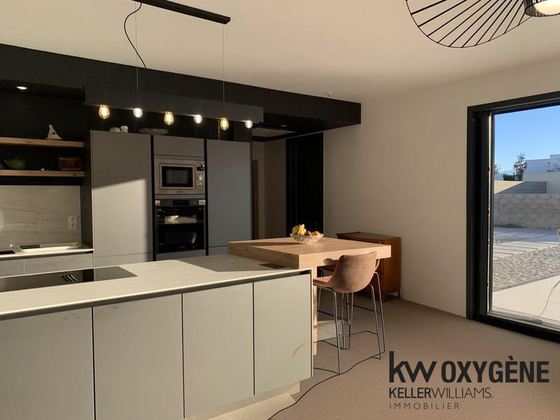 Maison - 138 m² - 4 pièces