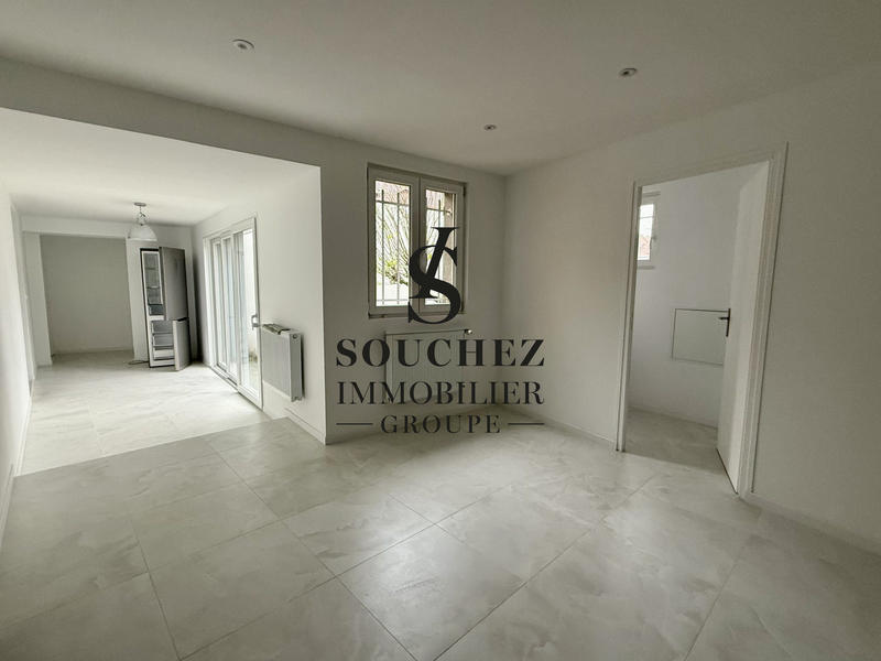 Maison - 121 m² - 5 pièces