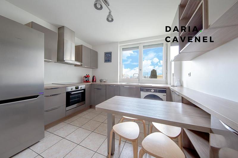 Appartement - 75 m² - 4 pièces