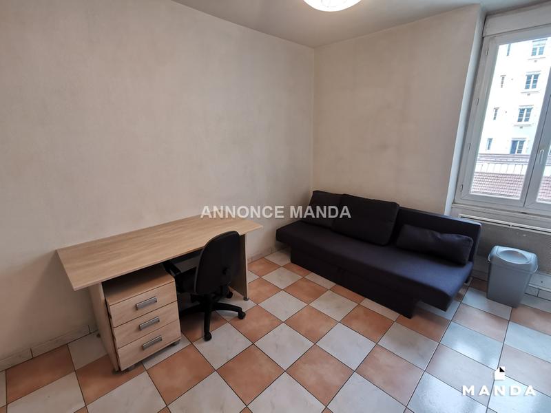 Appartement - 18 m² - 1 pièce