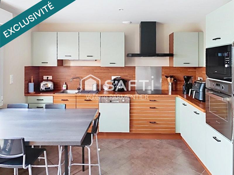 Maison - 173 m² - 6 pièces